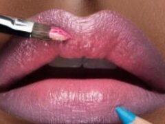 Как красить губы, чтобы помада долго держалась: женская хитрость