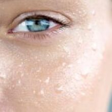 Надо умываться по утрам и вечерам: почему портится кожа лица