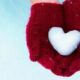Кому зимой грозят проблемы с сердцем и как их избежать