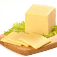 Шведская ученая работает над созданием идеального молока для веганского сыра