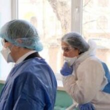 За сутки в Украине обнаружили более 2500 случаев заболевания, 89 человек умерли