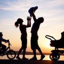 Репродуктивные планы во время эпидемии: откладывать или беременеть