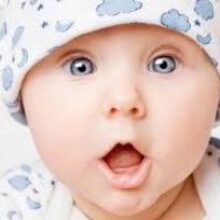 Язык тела ребенка: 7 подсказок, как понять младенца