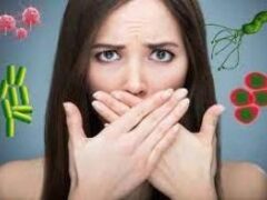 Неприятный запах изо рта назвали симптомом опасных болезней