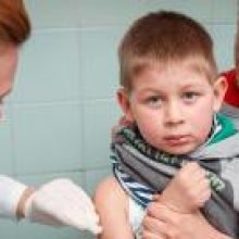 Ревакцинация взрослых и вакцинация детей в Украине: что говорят в Минздраве