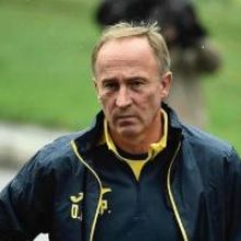 Тренер сборной Украины назвал причину конфликта с Малиновским