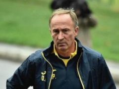 Тренер сборной Украины назвал причину конфликта с Малиновским