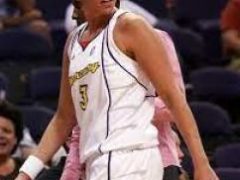 Баскетболистка-веганка Дайана Таурази признана величайшим игроком WNBA всех времен