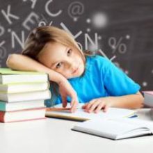 Дислексия: как помочь в учебе ребенку, которому сложно читать