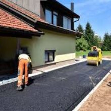 От чего зависит качество асфальтирования и почему важно учитывать особенности покрытия